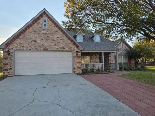 8704 N 140th East Ct, Owasso, OK 74055