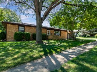 1101 Bryan St, Normal, IL 61761