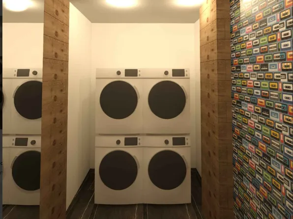 334 Evergreen Avenue image 5 of 7