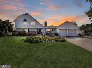 24854 E Main St, Columbus, NJ 08022
