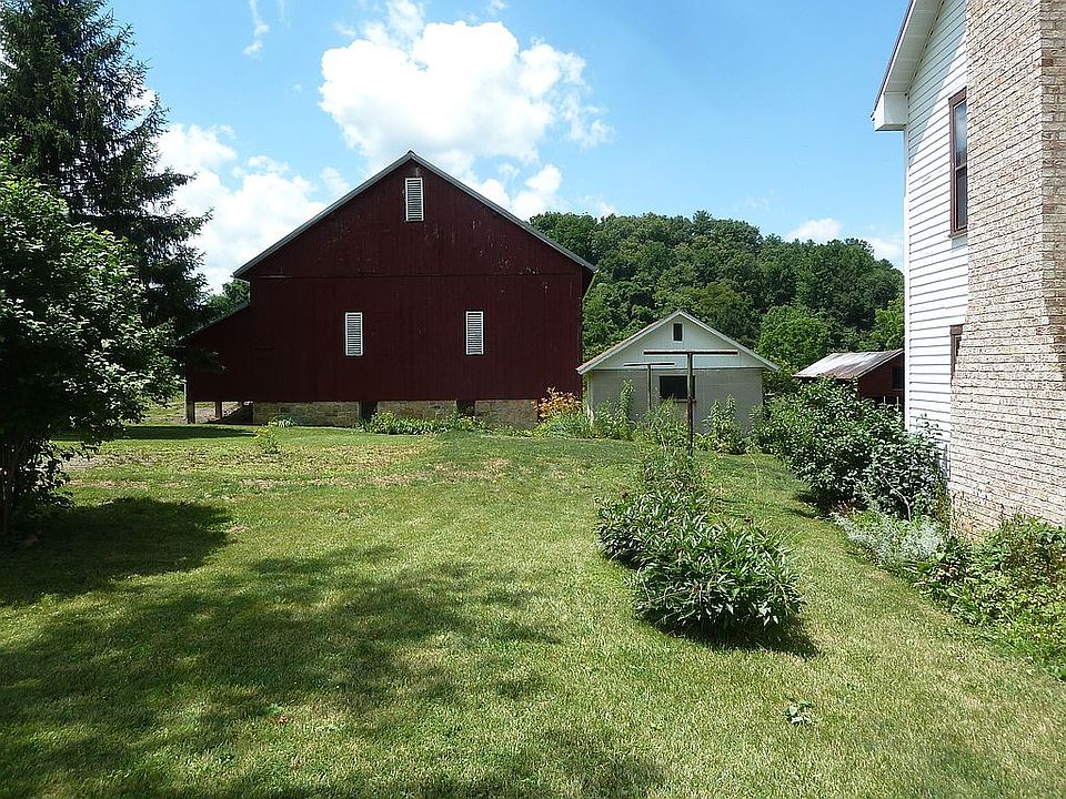 2nd image of 6134 Waggoners Gap Rd
