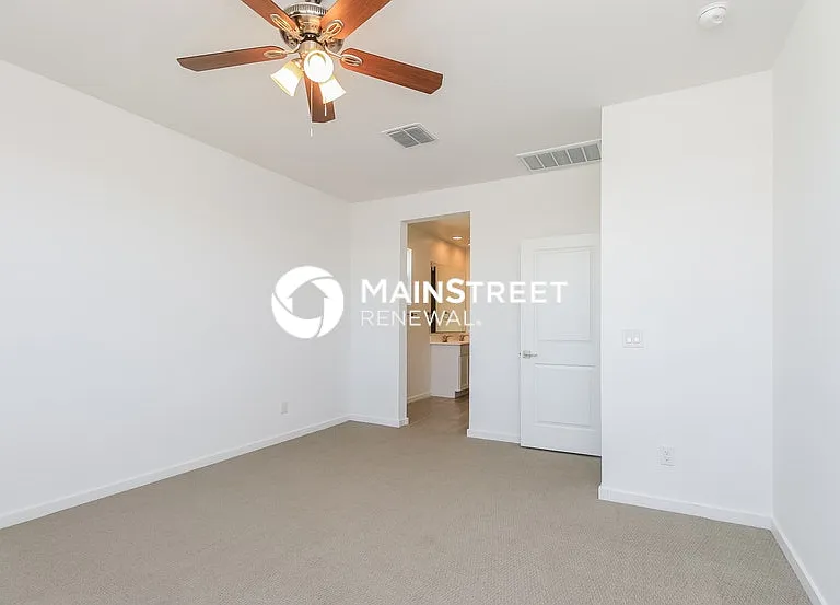 4504 W Stonecrop Dr — Photo 10