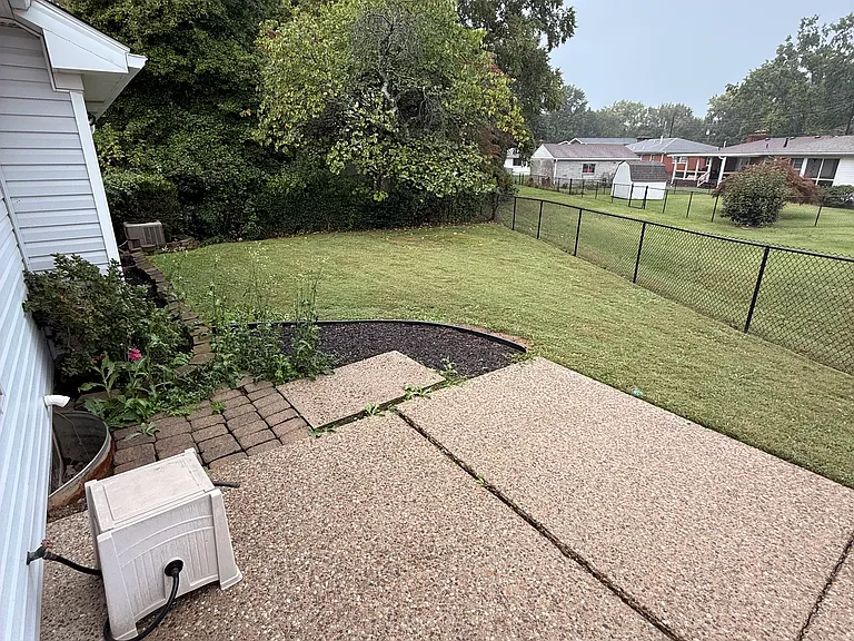 1009 Hess Ln — Photo 39