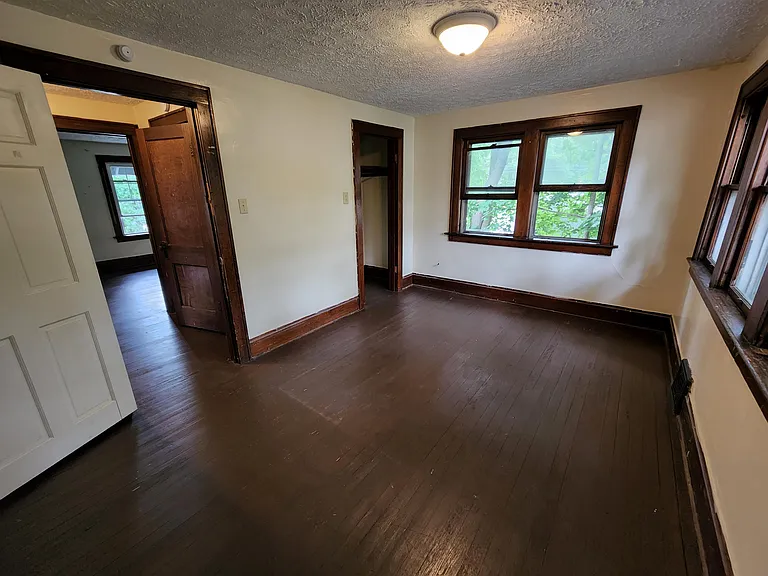 114 Linden Rd #2 — Photo 28
