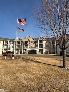 915 W Merle Hibbs Blvd #108, Marshalltown, IA, 50158