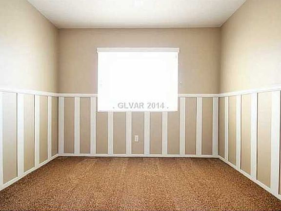4th image of 8037 Sweet Clover Ct
