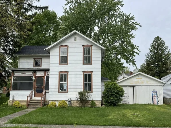 526 High St, Fremont, OH 43420