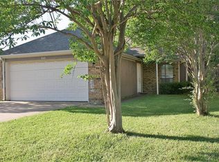 3105 Lela St, Irving, TX 75061