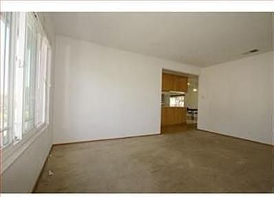 4th image of 1578 Queens Crossing Dr