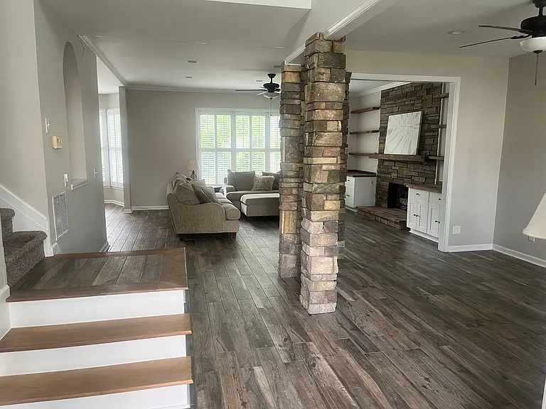 2624 E Madison Dr — Photo 20