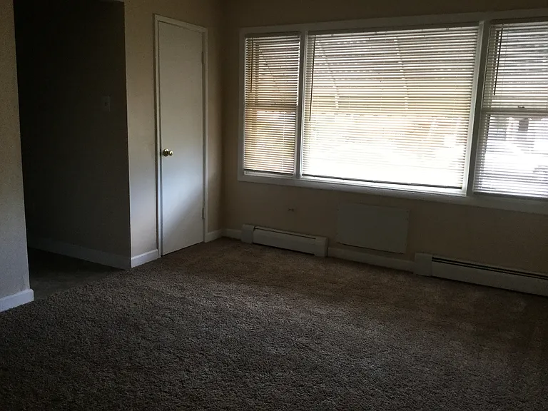 7050 S Dante Ave #6 — Photo 11
