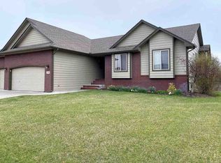 8006 W Palmetto St, Wichita, KS 67205