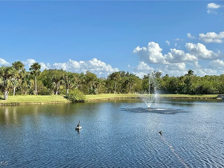 15427 Crystal Lake Dr — Photo 35