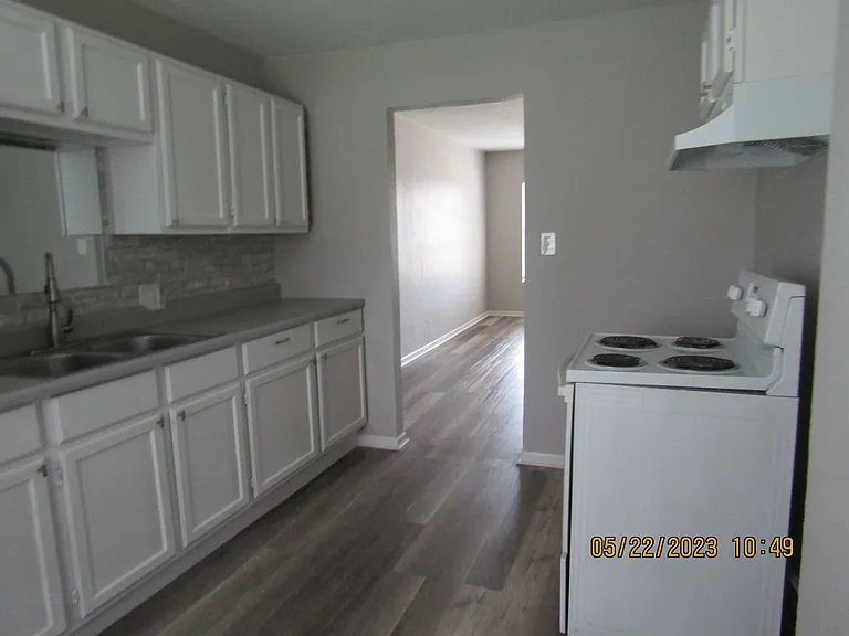 1644 NW 27th St — Photo 22