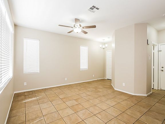 4th image of 2519 Lord Orville Ct