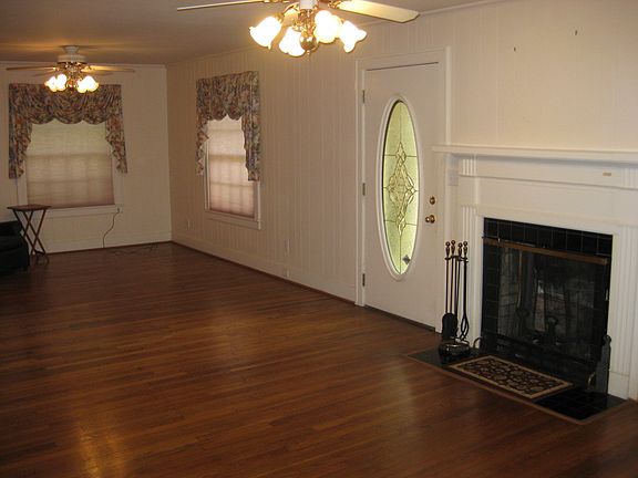 4th image of 514 Townsend Ave