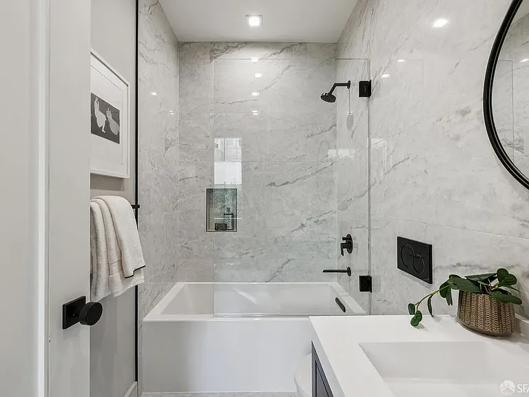 1259 Clay St — Photo 30