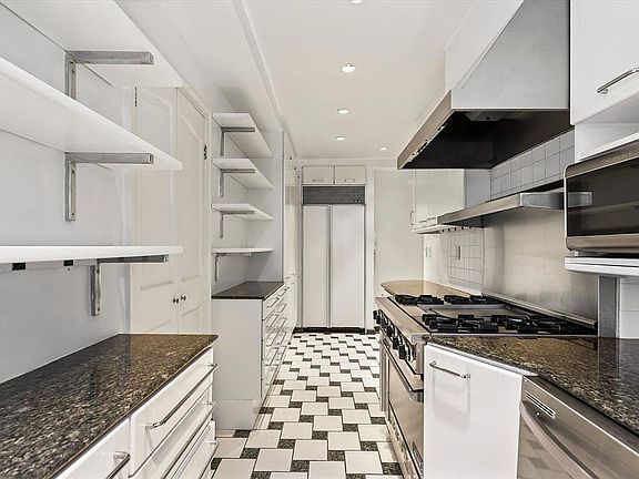 5th image of 1150 Park Ave #6D