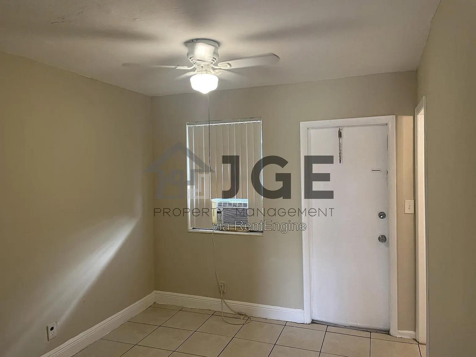 724 NW 4th Ave — Photo 4