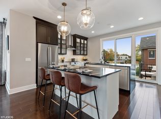 1285 Shermer Rd, Northbrook, IL 60062