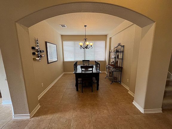 4th image of 18218 Camino Del Mar