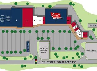 2649 16th St, Bedford, IN 47421