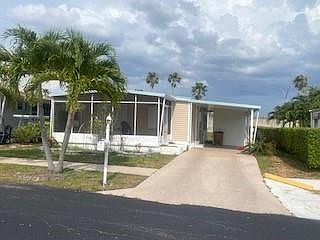 2nd image of 5202 NW 1st Avenue