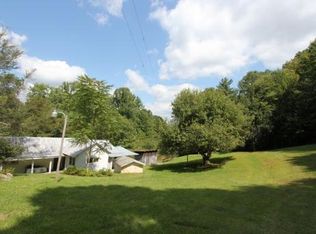 5046 Peach Bottom Rd, Independence, VA 24348