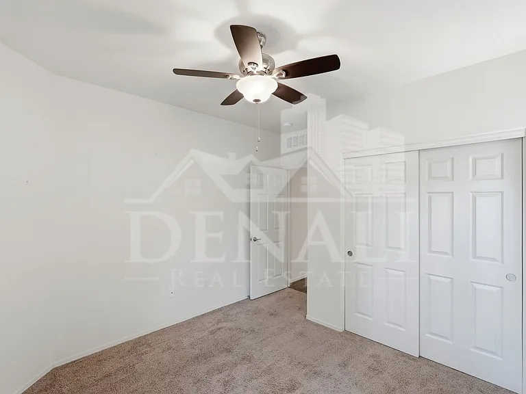 4162 N Thurston Ln #100 — Photo 20