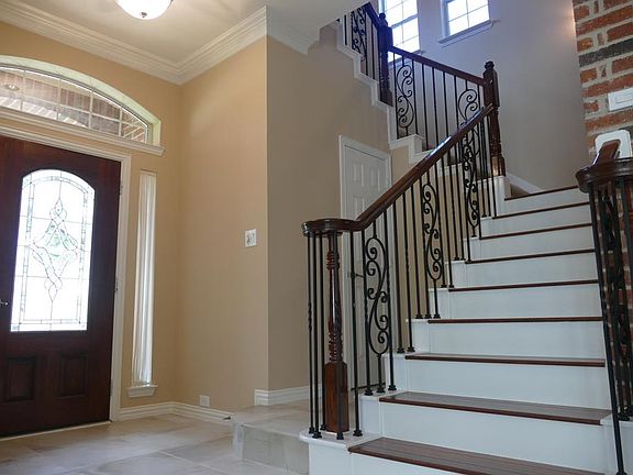 3rd image of 7022 Habersham Ave