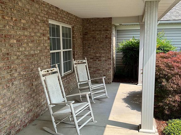 5th image of 103 Buckwood Ln