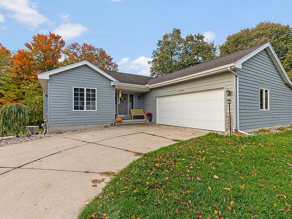 1st image of 10616 White Birch Dr