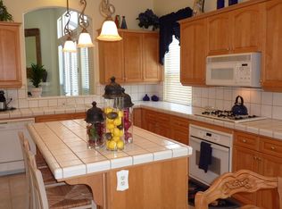 7025 N Pleasant Ave APT 104, Fresno, CA