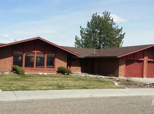 1881 NW 6th St, Ontario, OR 97914