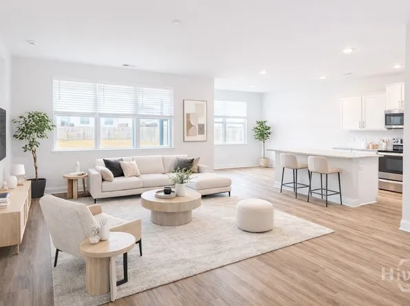 564 Foxtail Drive, Richmond Hill, GA 31324