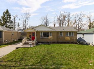 38 North St W, Orillia, ON L3V 3S5