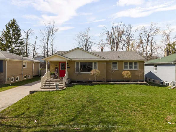 38 North St W, Orillia, ON L3V 3S5