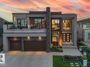 622 Howatt Dr SW, Edmonton, AB T6W 2T6