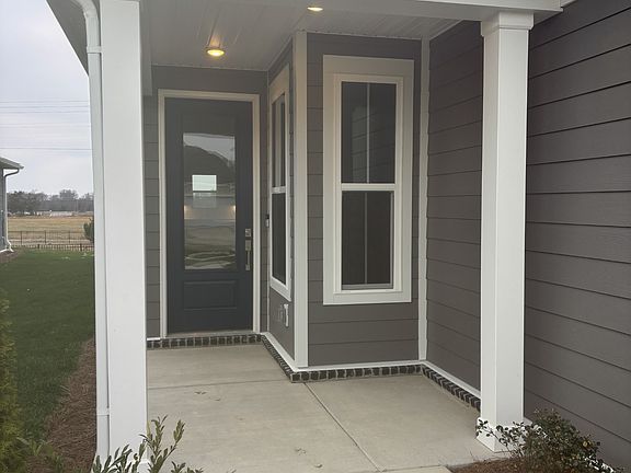 2nd image of 512 Scarlet Oak Rd Lot 14