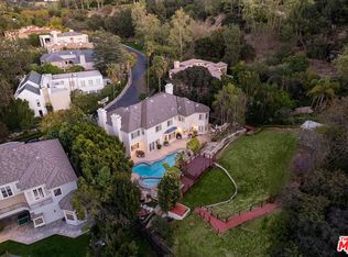 14132 Beresford Rd, Beverly Hills, CA 90210