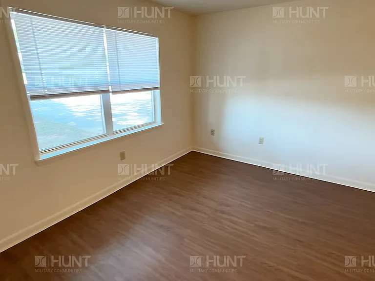 144 Oklahoma Ave — Photo 16