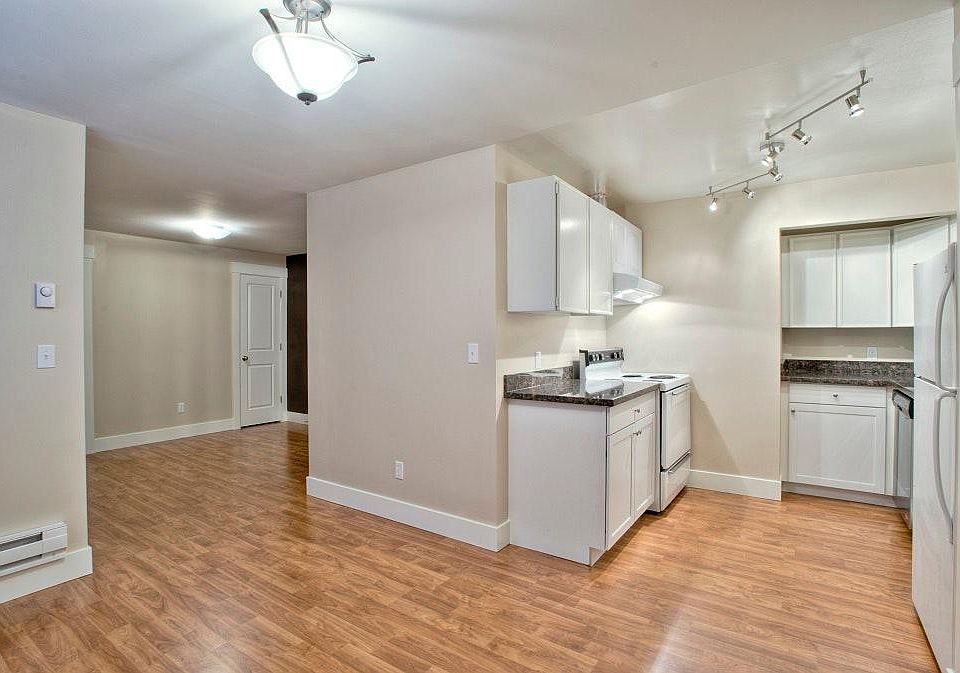 1st image of 15538 27th Ave NE