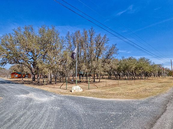 3rd image of 117 Kahn Rd