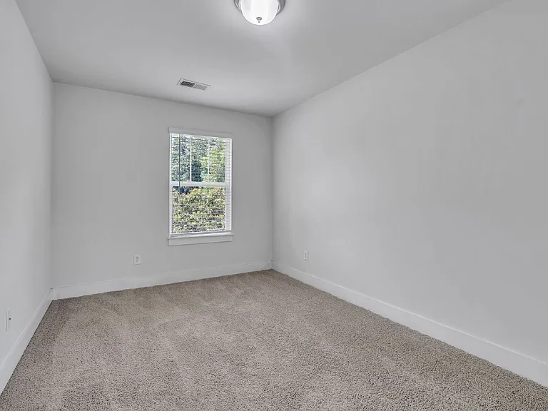 114 Lerner Ct — Photo 18