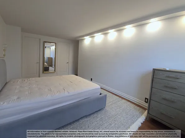 200 East 94th Street image 12 of 25