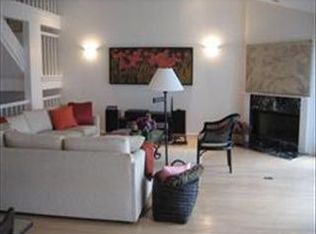 83 Algonquin Rd, Newton, MA 02467