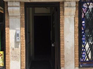 4501 N Kedzie Ave #828, Chicago, IL 60625