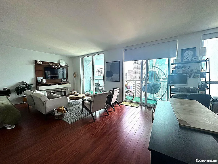 244 Biscayne Blvd #N-07 — Photo 6
