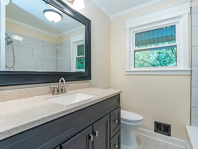 4865 Indian Valley Rd — Photo 20