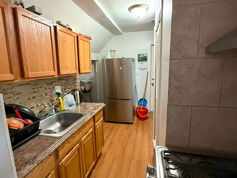 456 Marshall St #3 — Photo 12